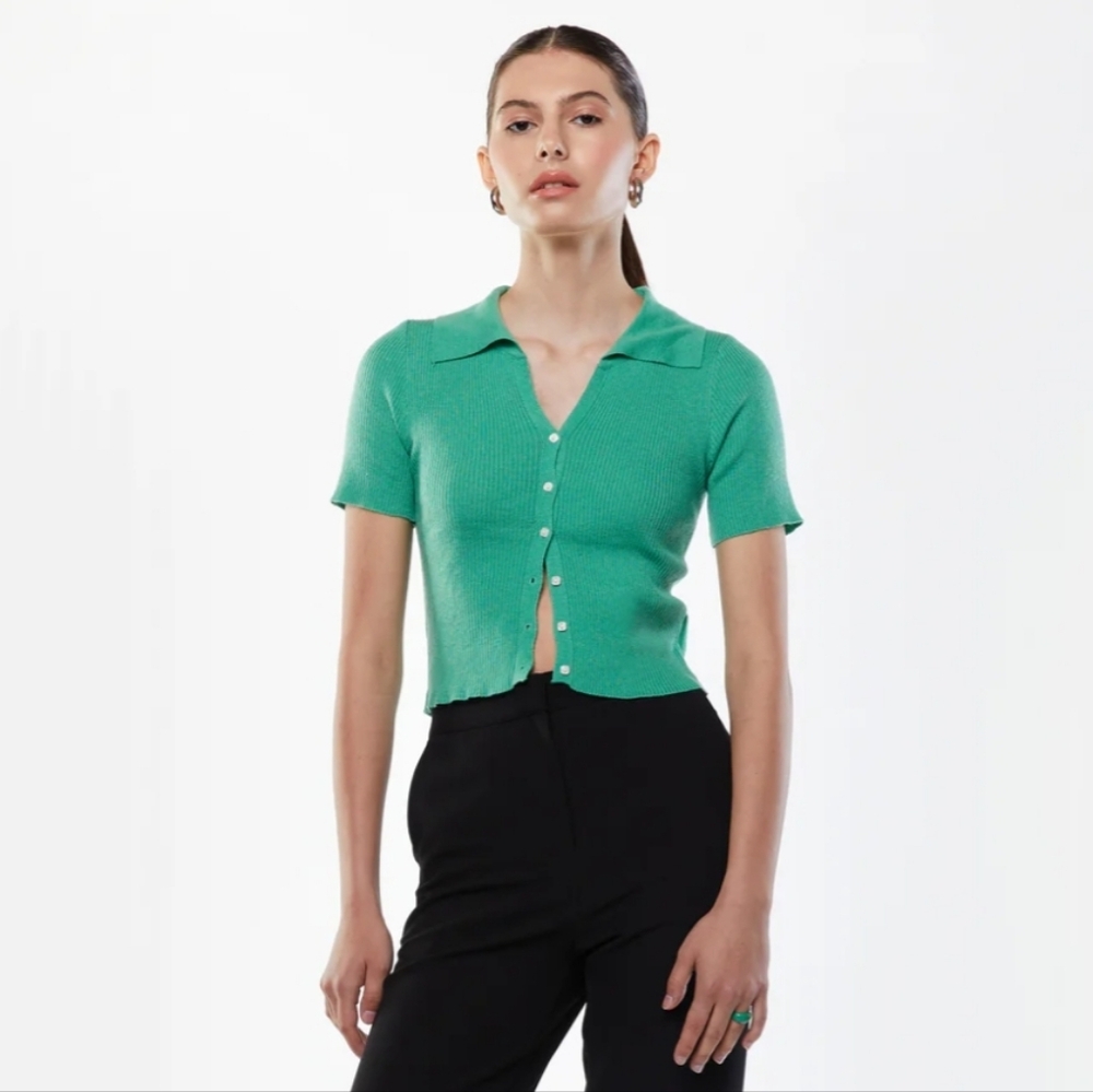 Oak And Fort Green Button Up Knit Top